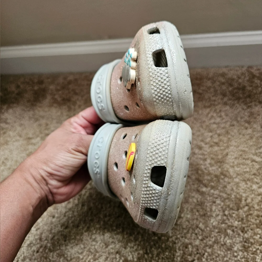 Crocs Kids Glitter Clogs - Silver J-1